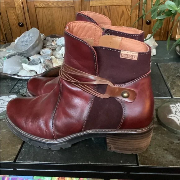 PIKOLINOS Women's San Sebastián Burgendy Ankle Boots size 11 - Picture 1 of 9